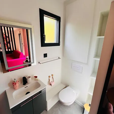 La Fleur Au Cœur De La Nature * Rosselange