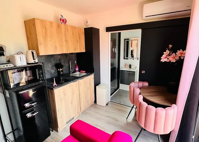 La Fleur Au Coeur De La Nature *